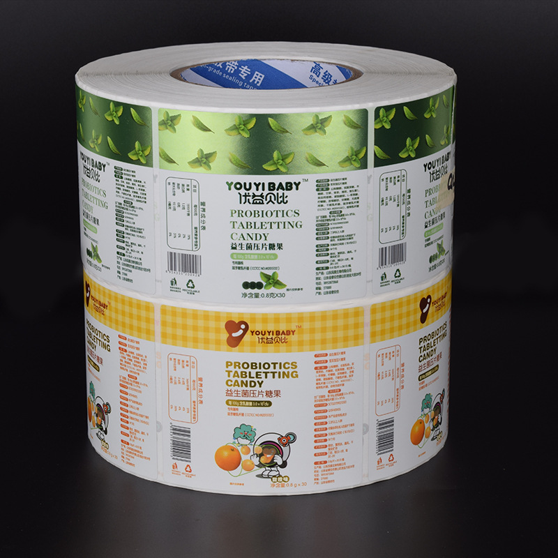 Lepiaca etiketa z natieraného papiera